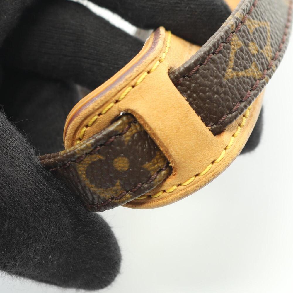 LOUIS VUITTON Brown Monogram Leather Shoulder Bag - Picture 11 of 12